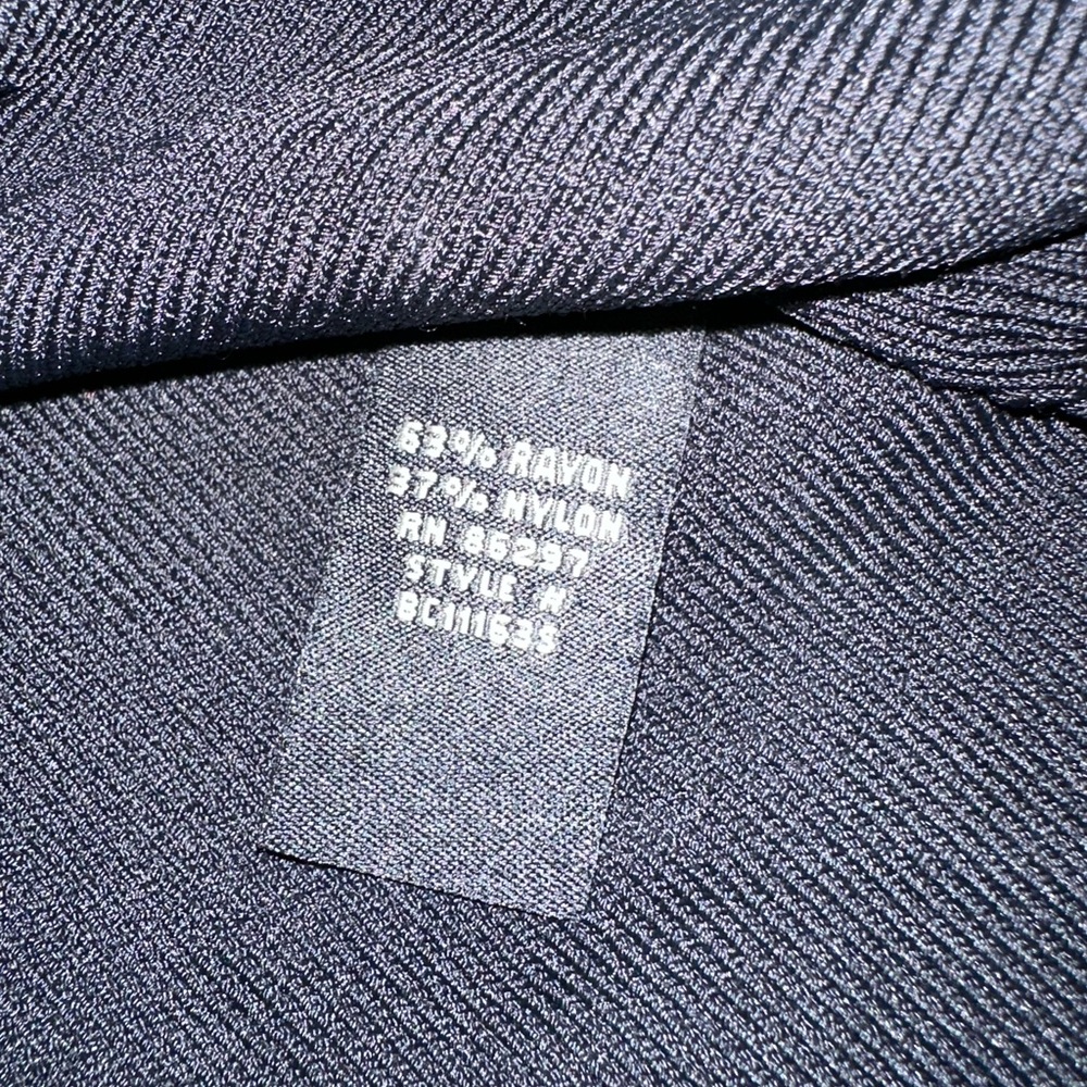 BCBGMaxAzria Classic Black A-Line Skirt - Picture 6 of 10